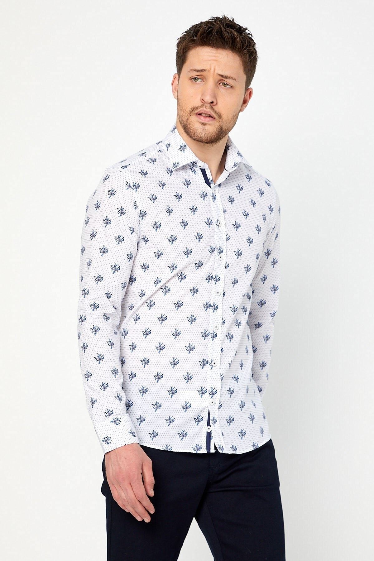 Kahverengi Çiçek Baskılı Slim Fit Uzun Kol Gömlek