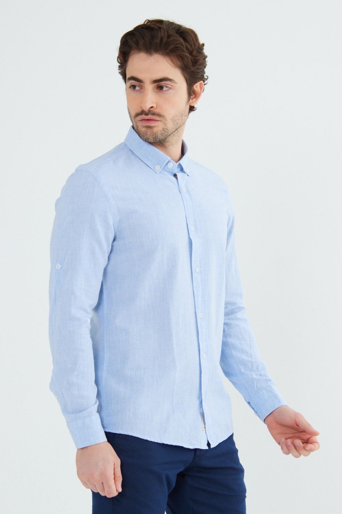 Açık Mavi Slimfit Keten Yaka Düğmeli Uzun Kol Erkek Gömlek G574