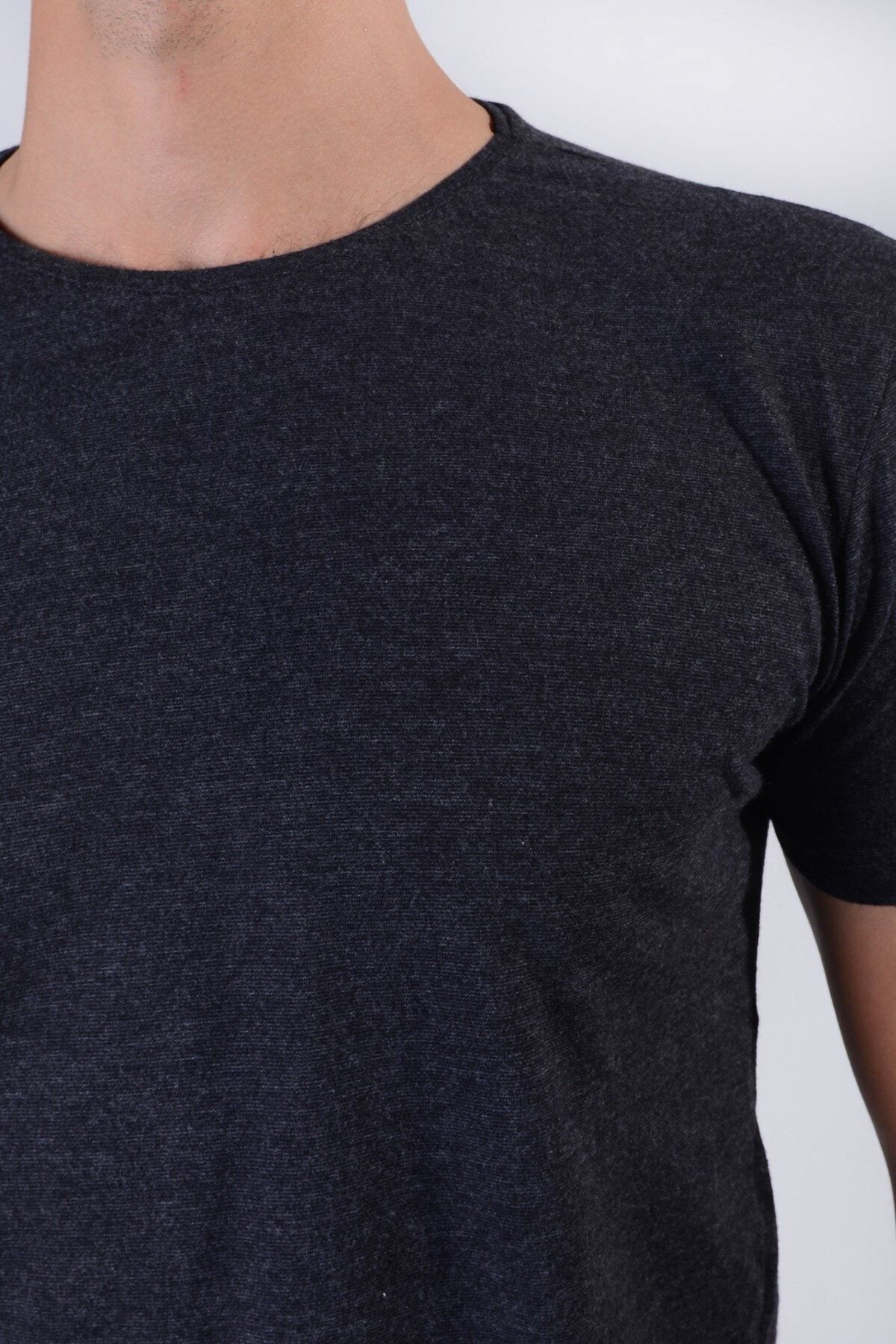 Erkek Siyah Basic Model Tişört