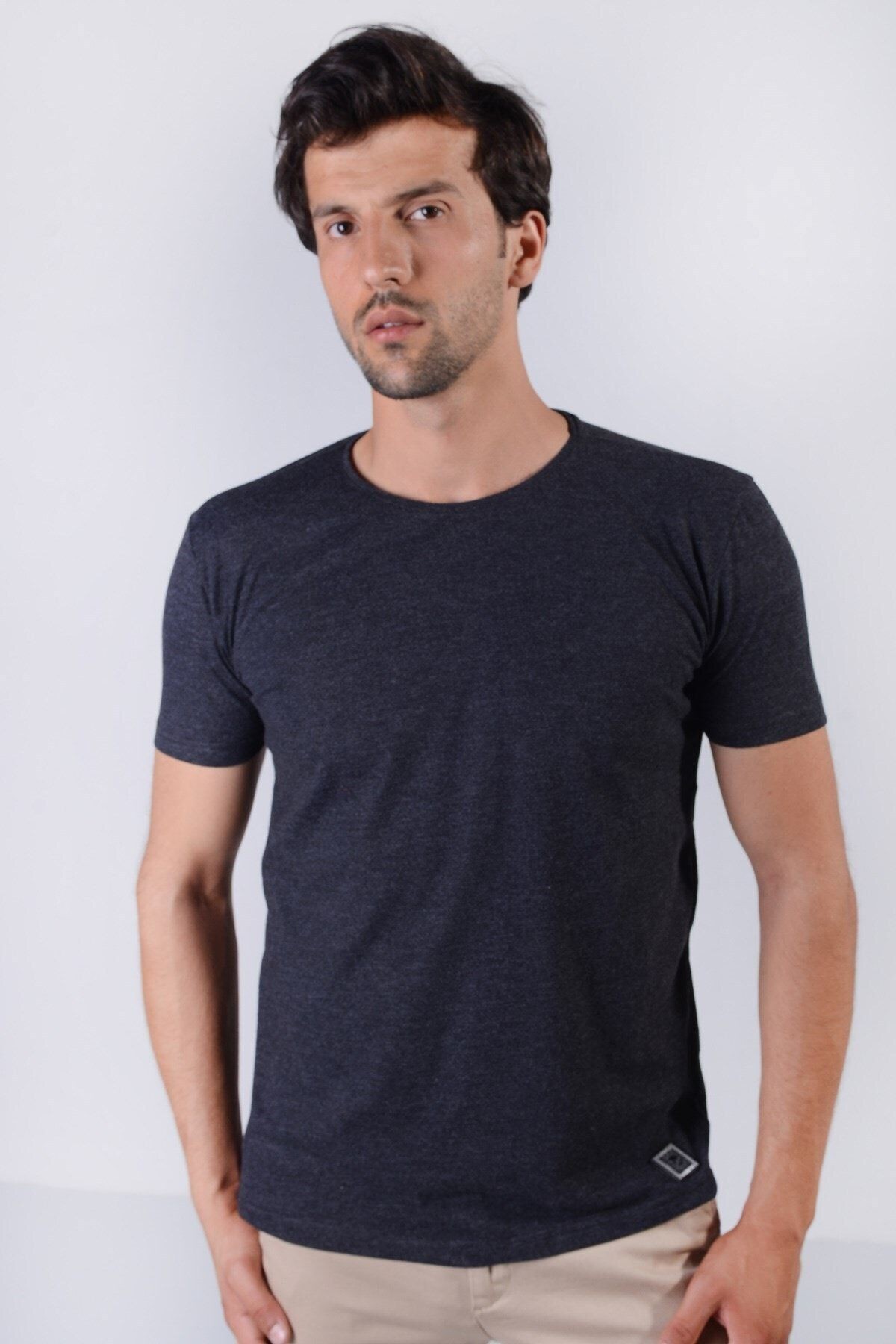 Erkek Siyah Basic Model Tişört