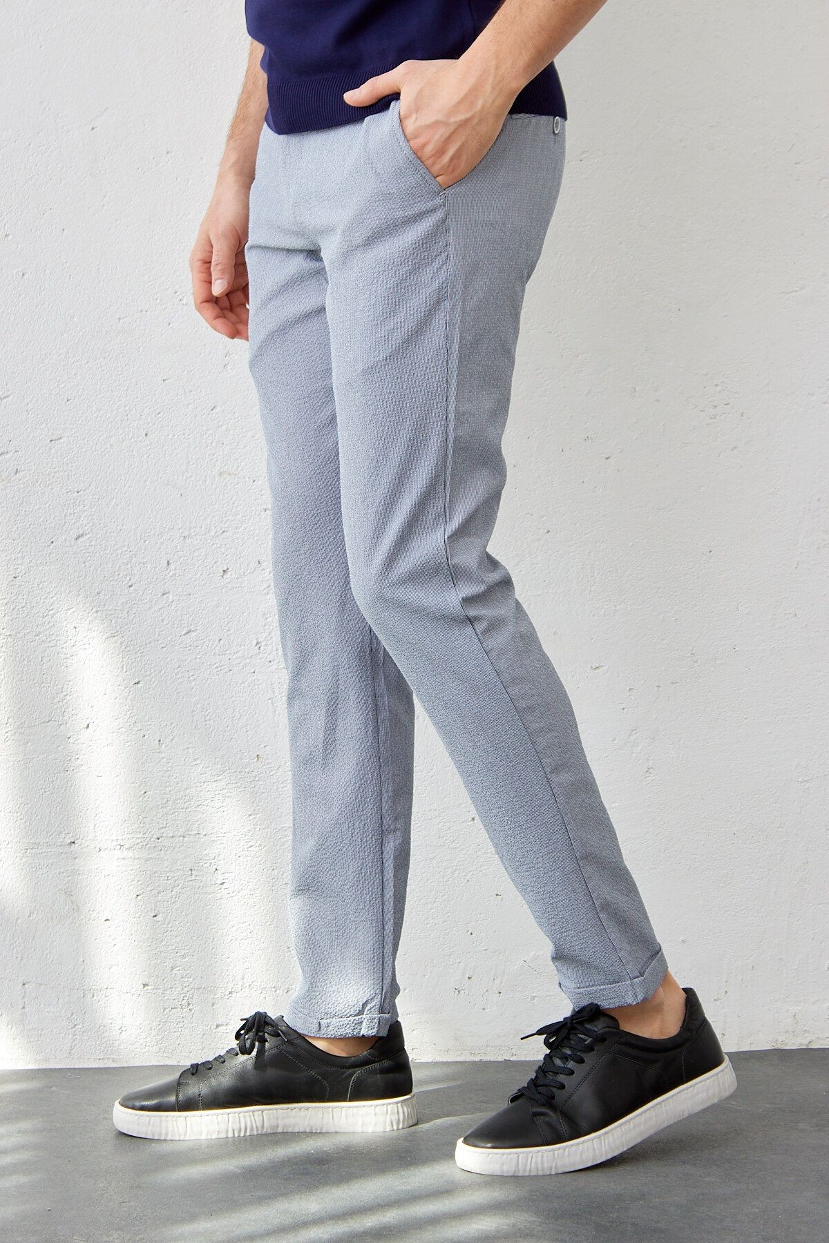 Erkek Beli Lastikli Bağcıklı İnce Çizgili Gofre Dokuma Likralı Esnek Modern Slim Fit Jogger Pantolon