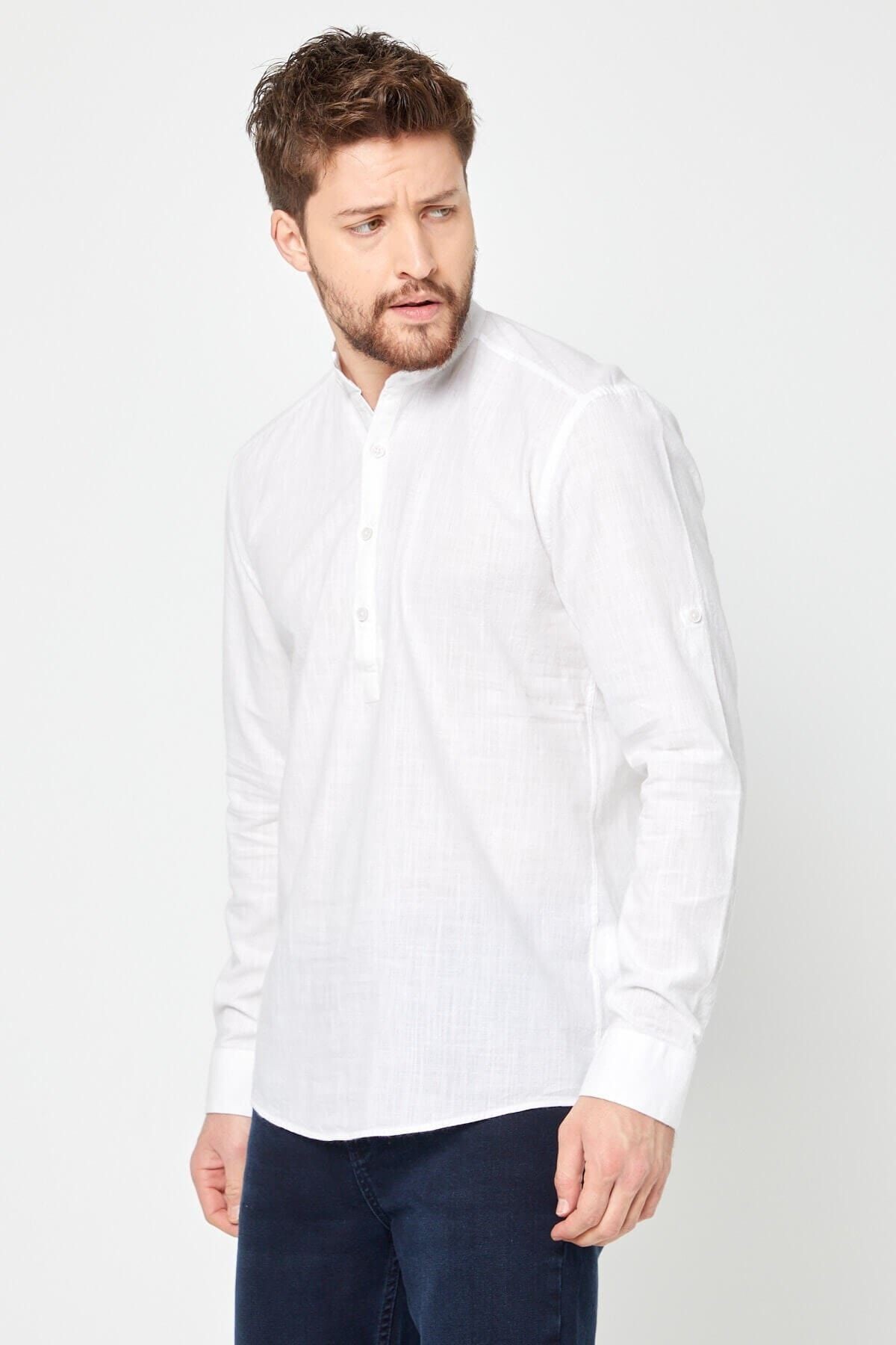 Keten Hakim Yaka Yarım Pat Beyaz Slim Fit Uzun Kol Gömlek