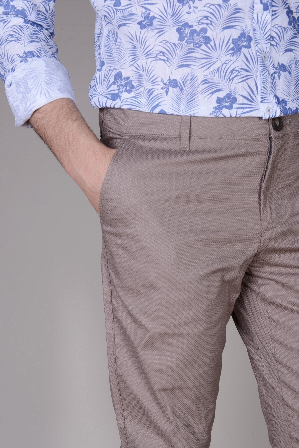 Erkek Bej Regular Fit Armürlü Pantolon