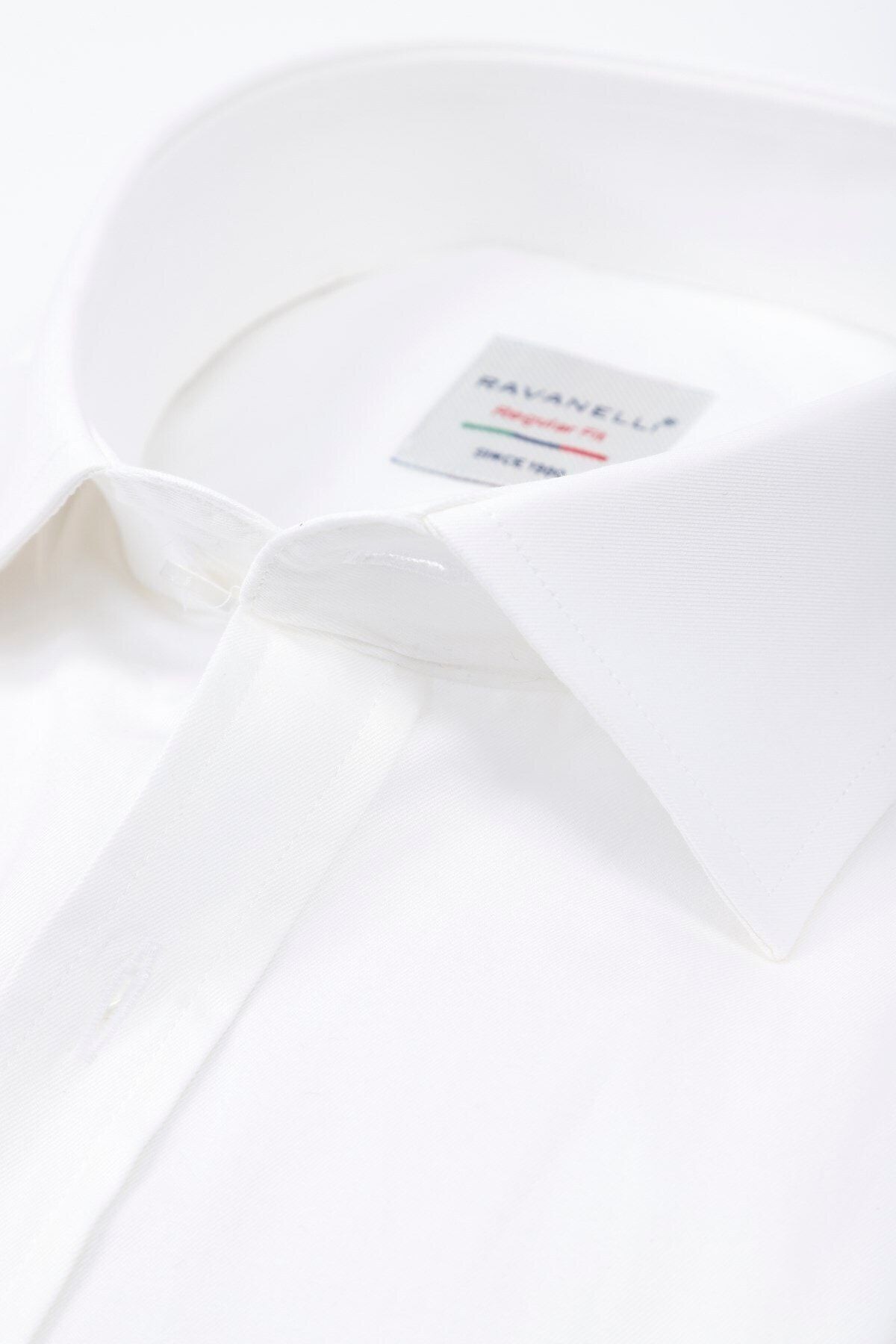Beyaz Slim Fit Gömlek
