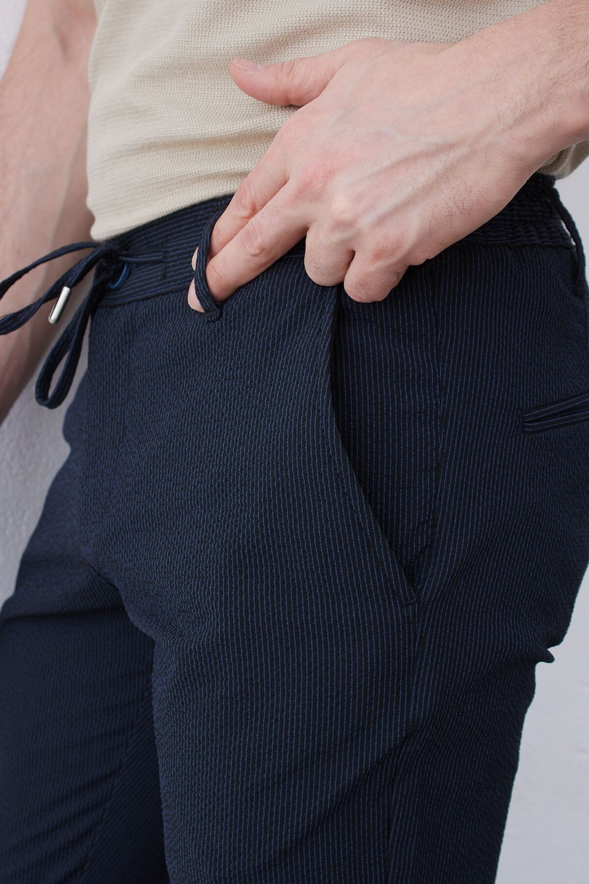 Erkek Beli Lastikli Bağcıklı Gofre Dokuma Likralı Esnek Modern Slim Fit Jogger Pantolon
