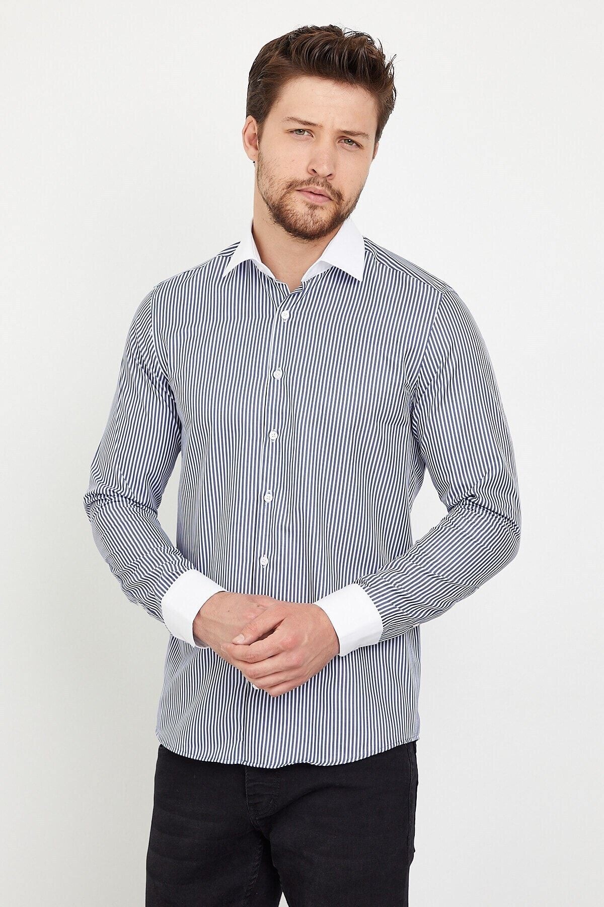 Beyaz Yakalı Laci Beyaz Çizgili Slim Fit Uzun Kol Gömlek