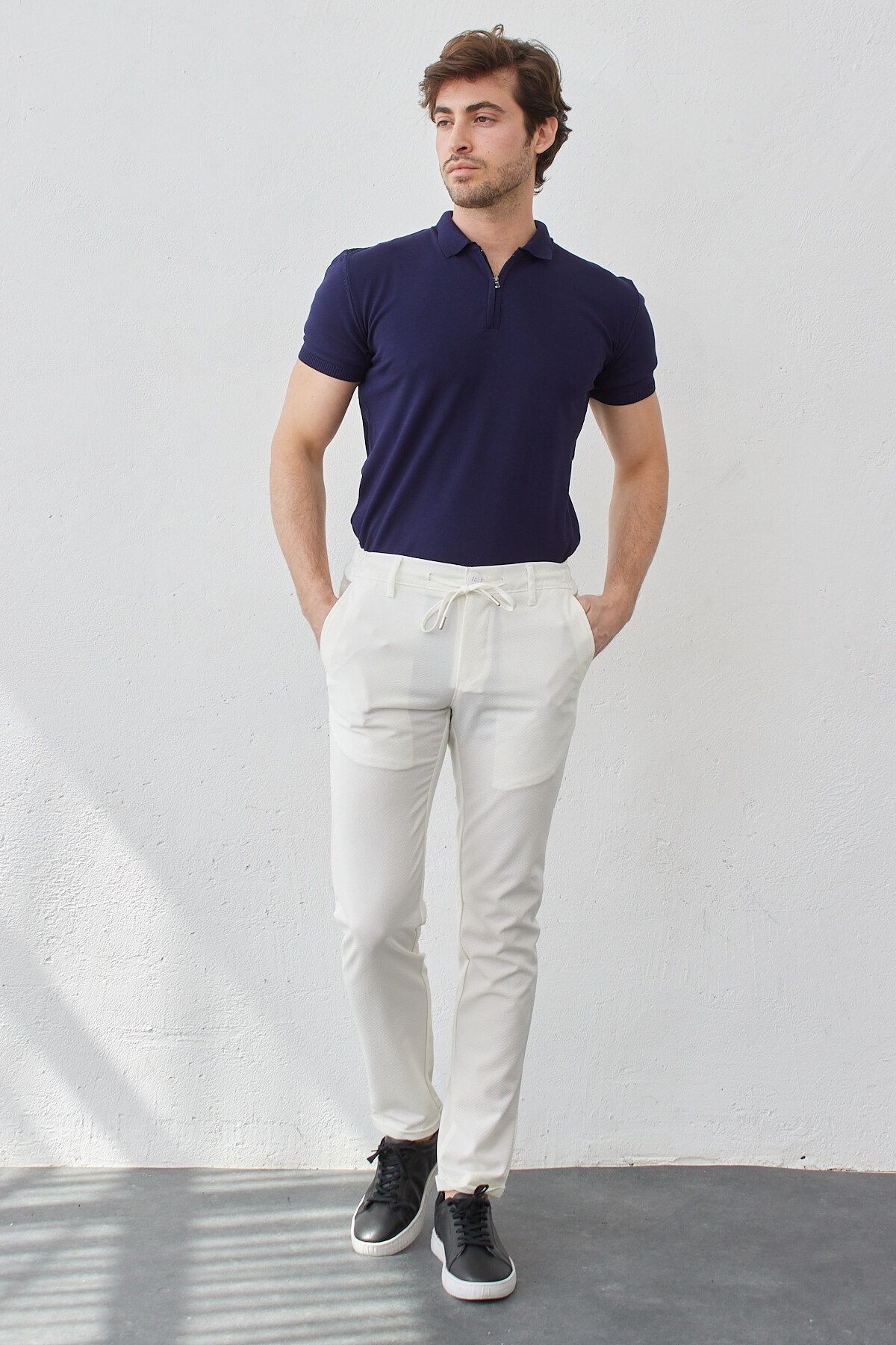 Erkek Beyaz Beli Lastikli Bağcıklı Düz Gofre Dokuma Likralı Esnek Modern Slim Fit Jogger Pantolon