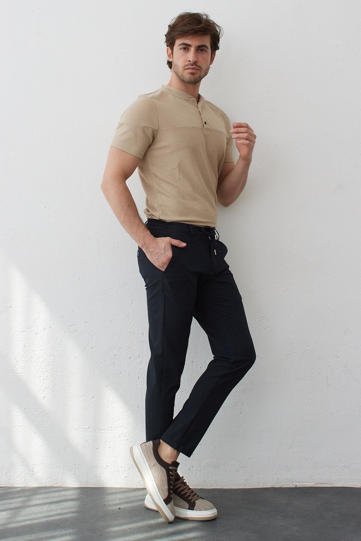 Erkek Beli Lastikli Bağcıklı Gofre Dokuma Likralı Esnek Modern Slim Fit Jogger Pantolon