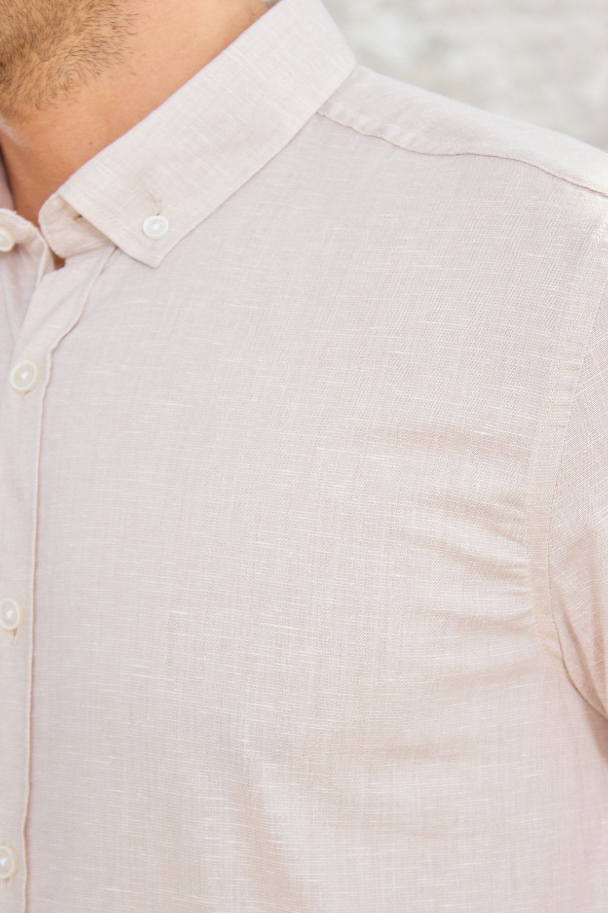 Erkek Bej Pamuklu Dar Kesim Kolay Ütü Slim Fit Gömlek