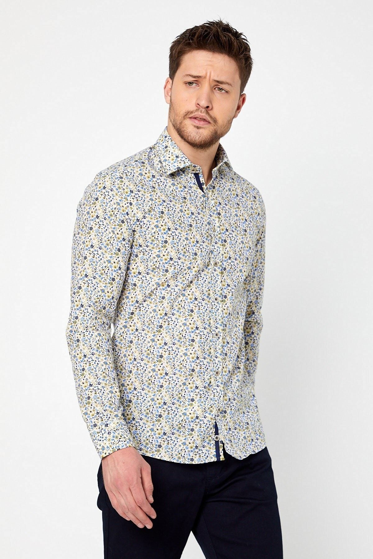 Yeşil Çiçek Baskılı Slim Fit Uzun Kol Gömlek