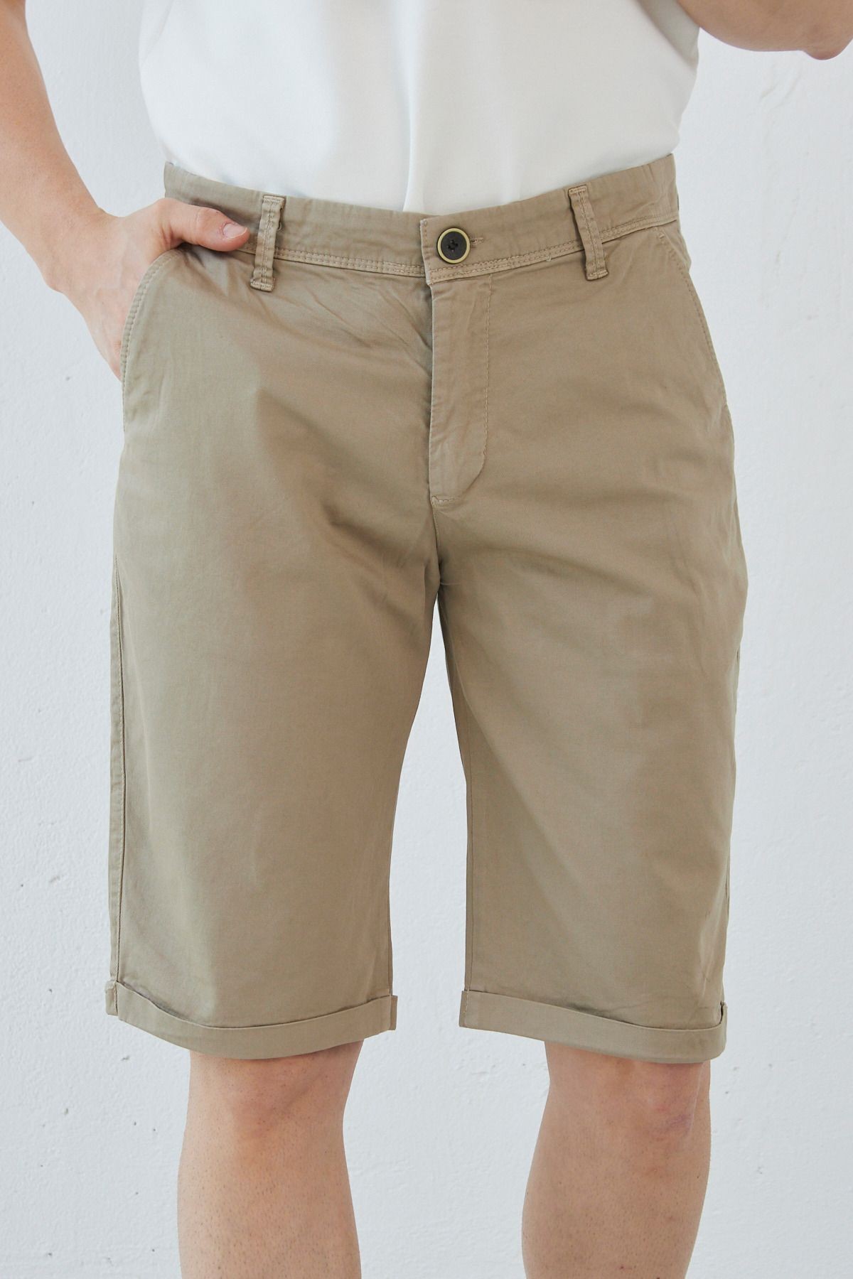 Erkek Bej Slim Fit Dar Kesim Gabardin Pamuklu Casual Chino Şort