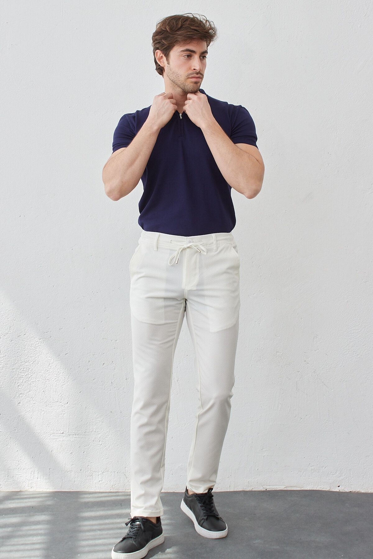 Erkek Beyaz Beli Lastikli Bağcıklı Düz Gofre Dokuma Likralı Esnek Modern Slim Fit Jogger Pantolon