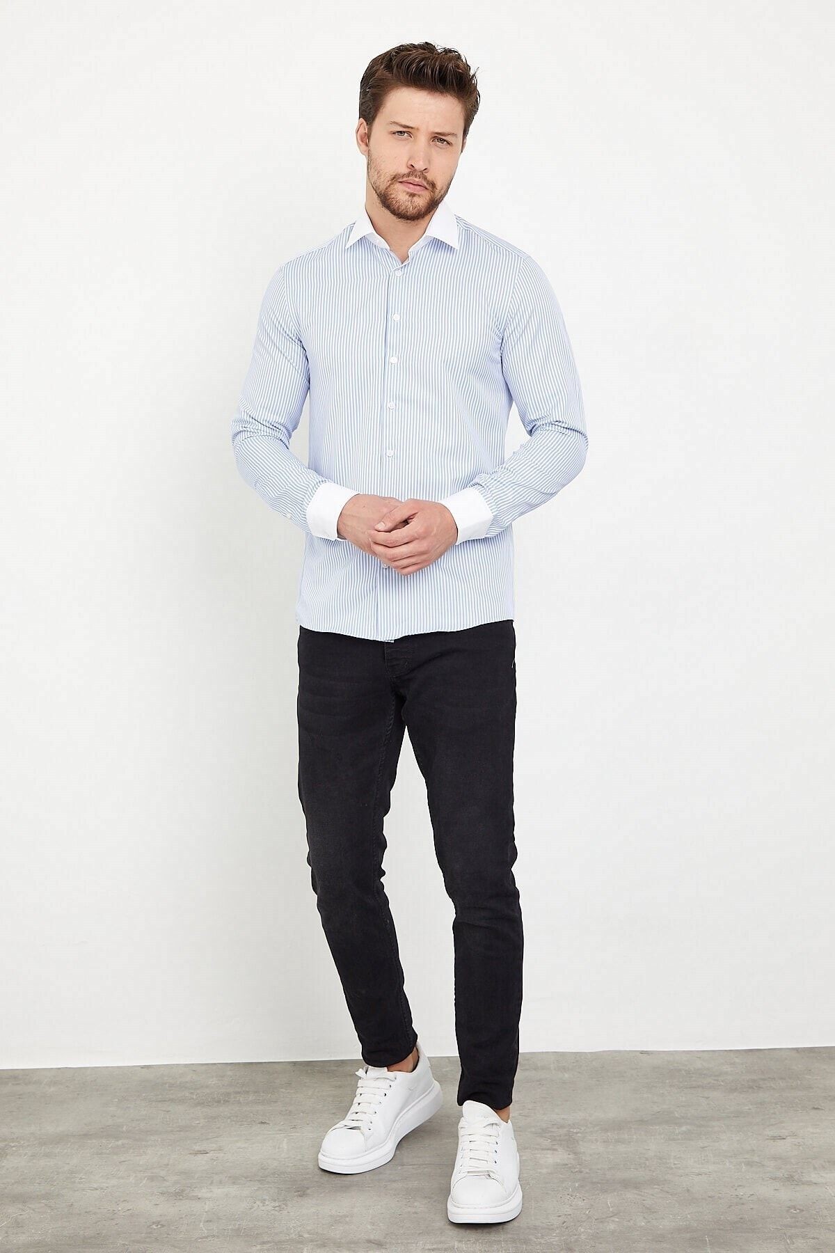 Beyaz Yakalı Mavi Beyaz Çizgili Slim Fit Uzun Kol Gömlek