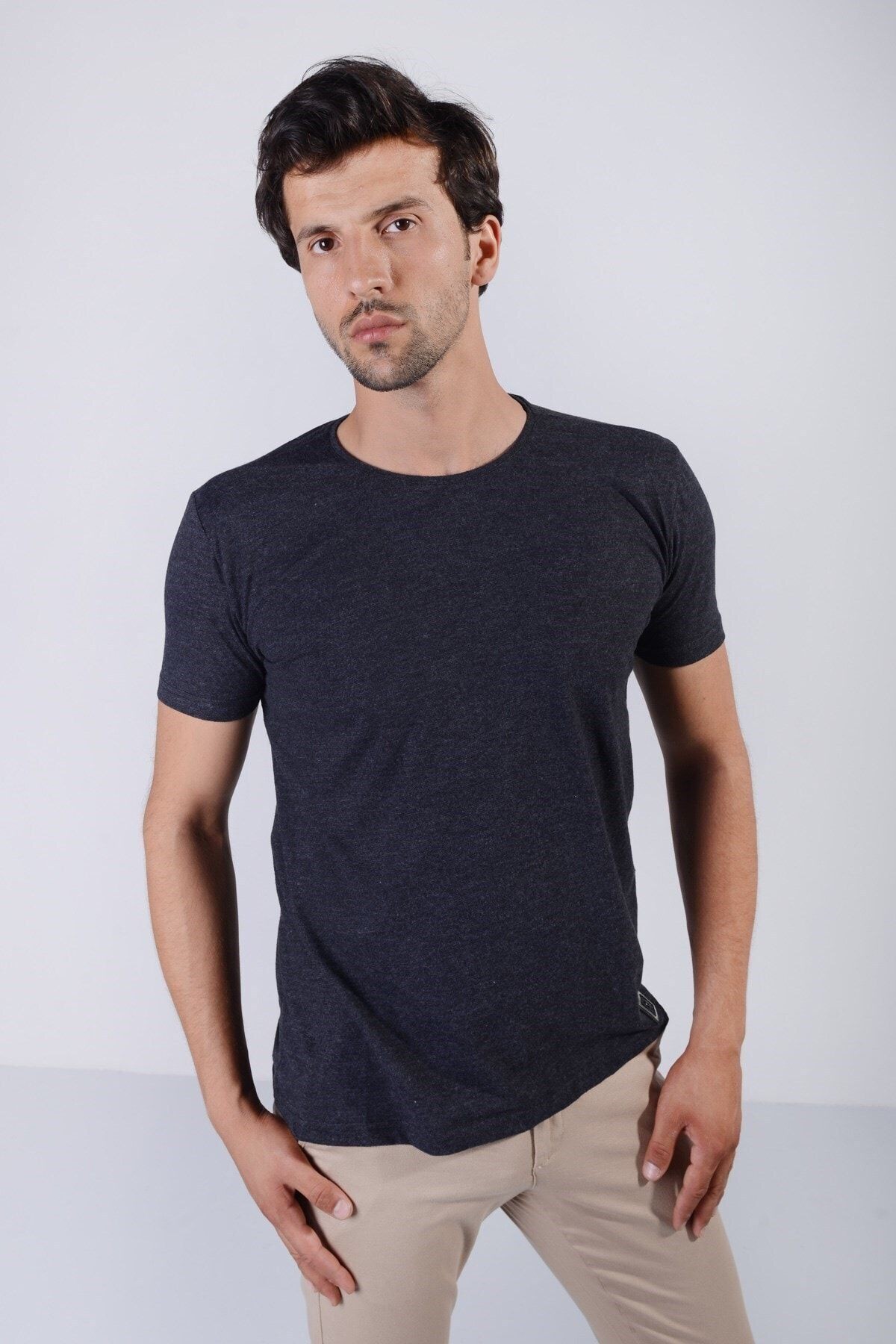Erkek Siyah Basic Model Tişört