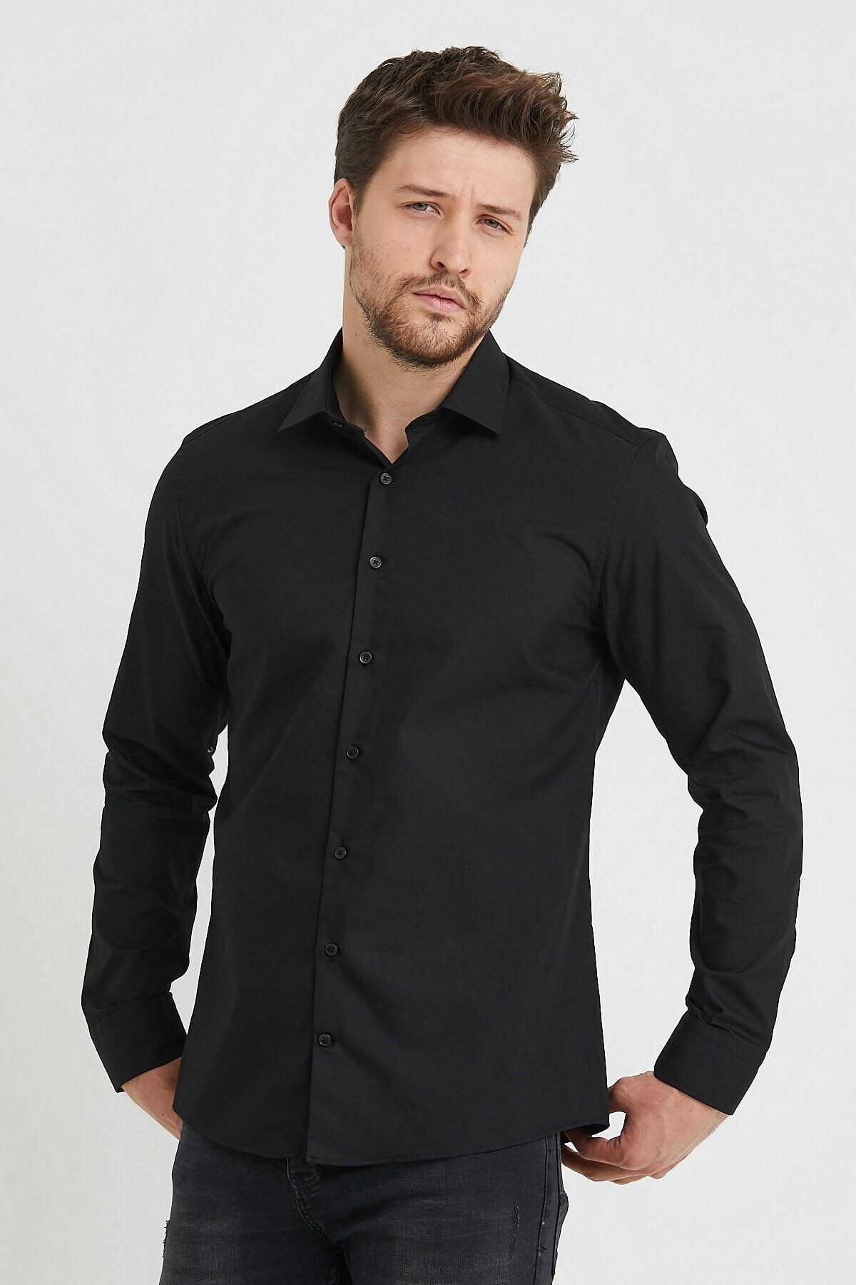 Slim Fit Uzun Kollu Kolay Ütü Teri Emen Yumuşak Dokulu Kravatlık Dört Mevsim Siyah Erkek Gömlek
