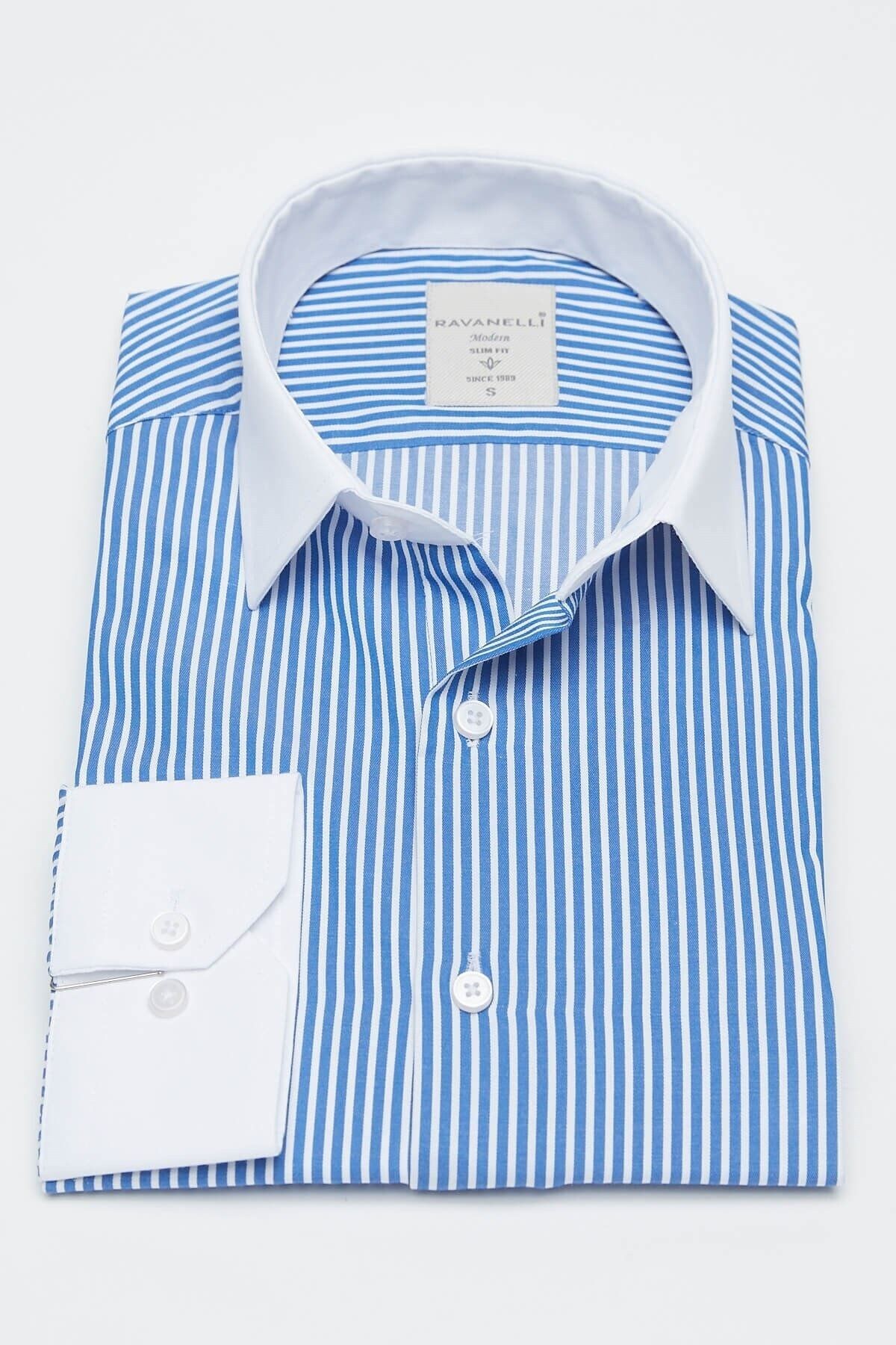 Beyaz Yakalı Çizgili Slim Fit Uzun Kol Gömlek