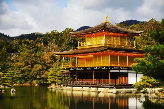 Kinkaku-ji Altın Pavilyon
