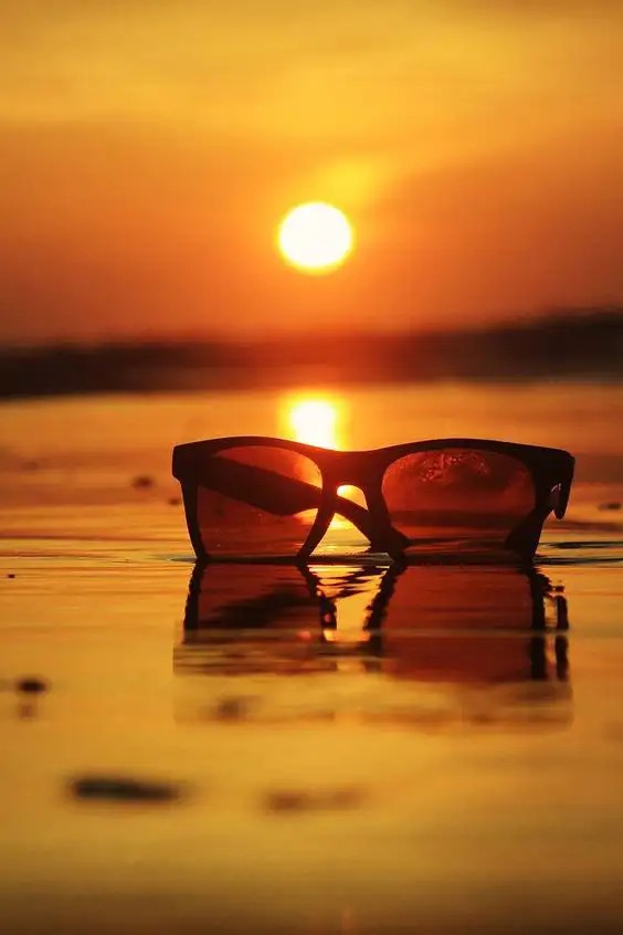 Güneş Gözlüğü Alırken Dikkat Etmeniz Gereken Hussuslar - UV Koruma