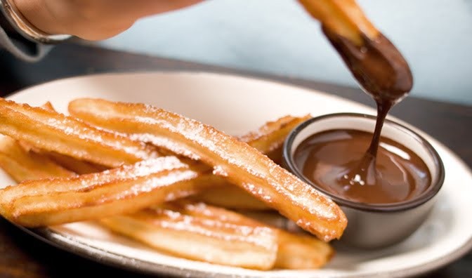 Churros con Chocolate