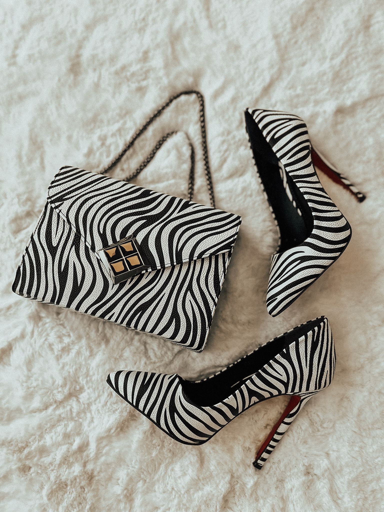 Zebra Desenli Stiletto