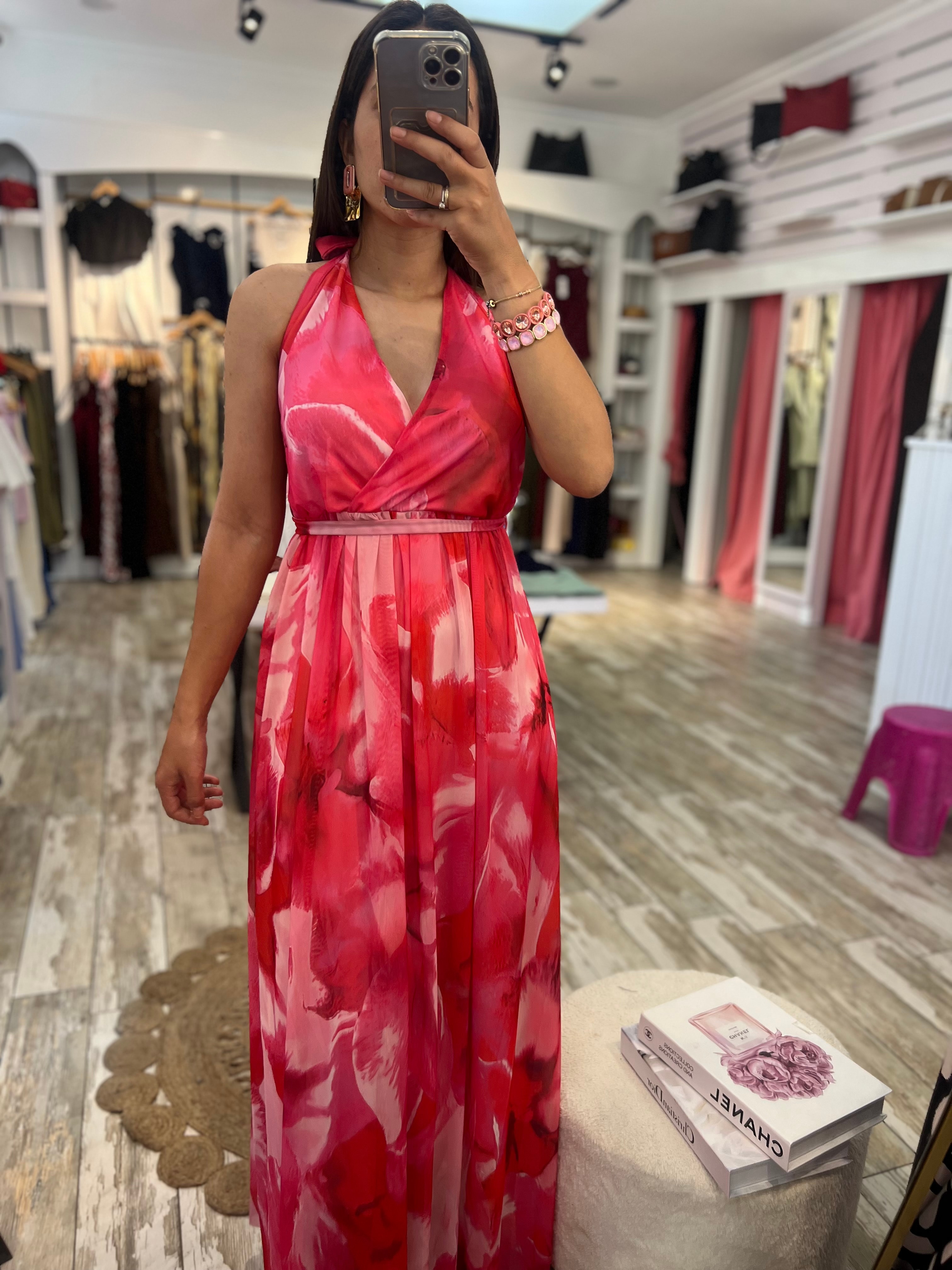 Boyundan Bağlamalı Elbise 