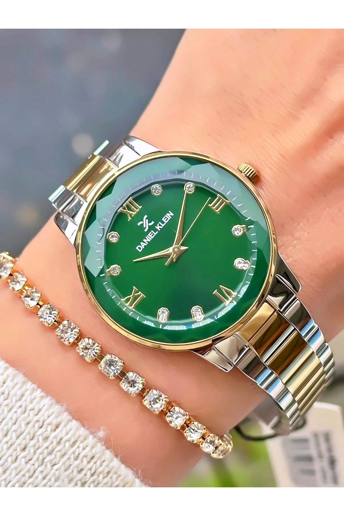 Yeni Sezon Paslanmaz Çelik Kordon Kadın Kol Saati+Bileklik