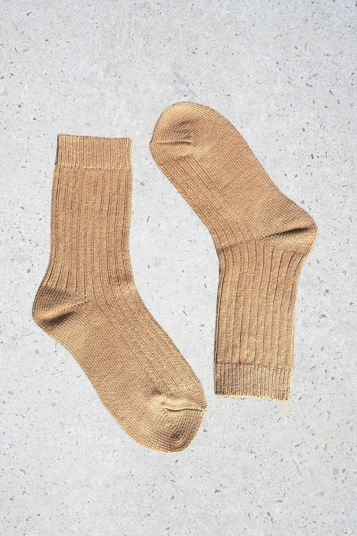 3 Adet Kahverengi Örgü Çorap 