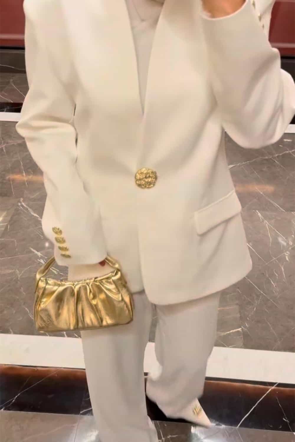 Gold Düğmeli Ceket