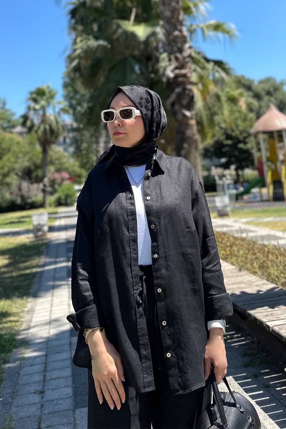 Siyah