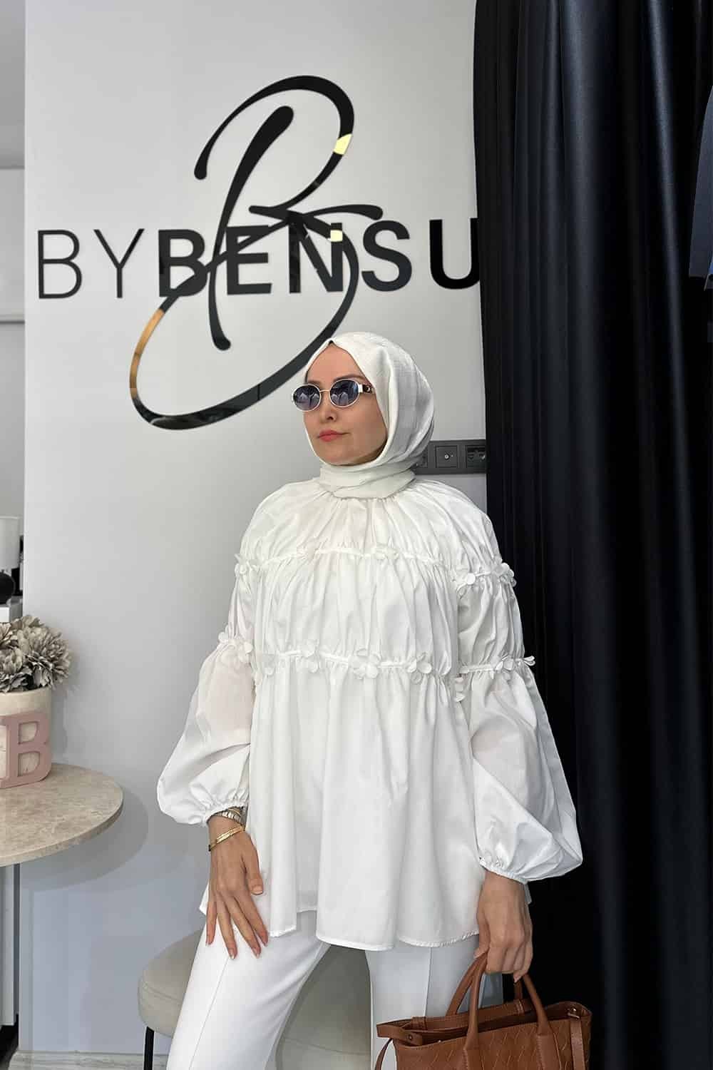 Minik Çiçekli Gömlek - Beyaz