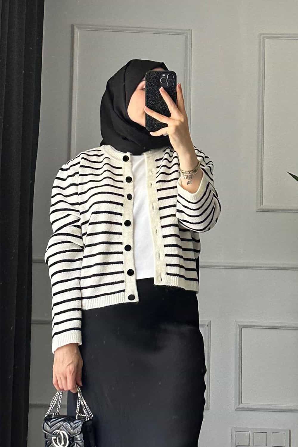 Çizgili Kısa Hırka