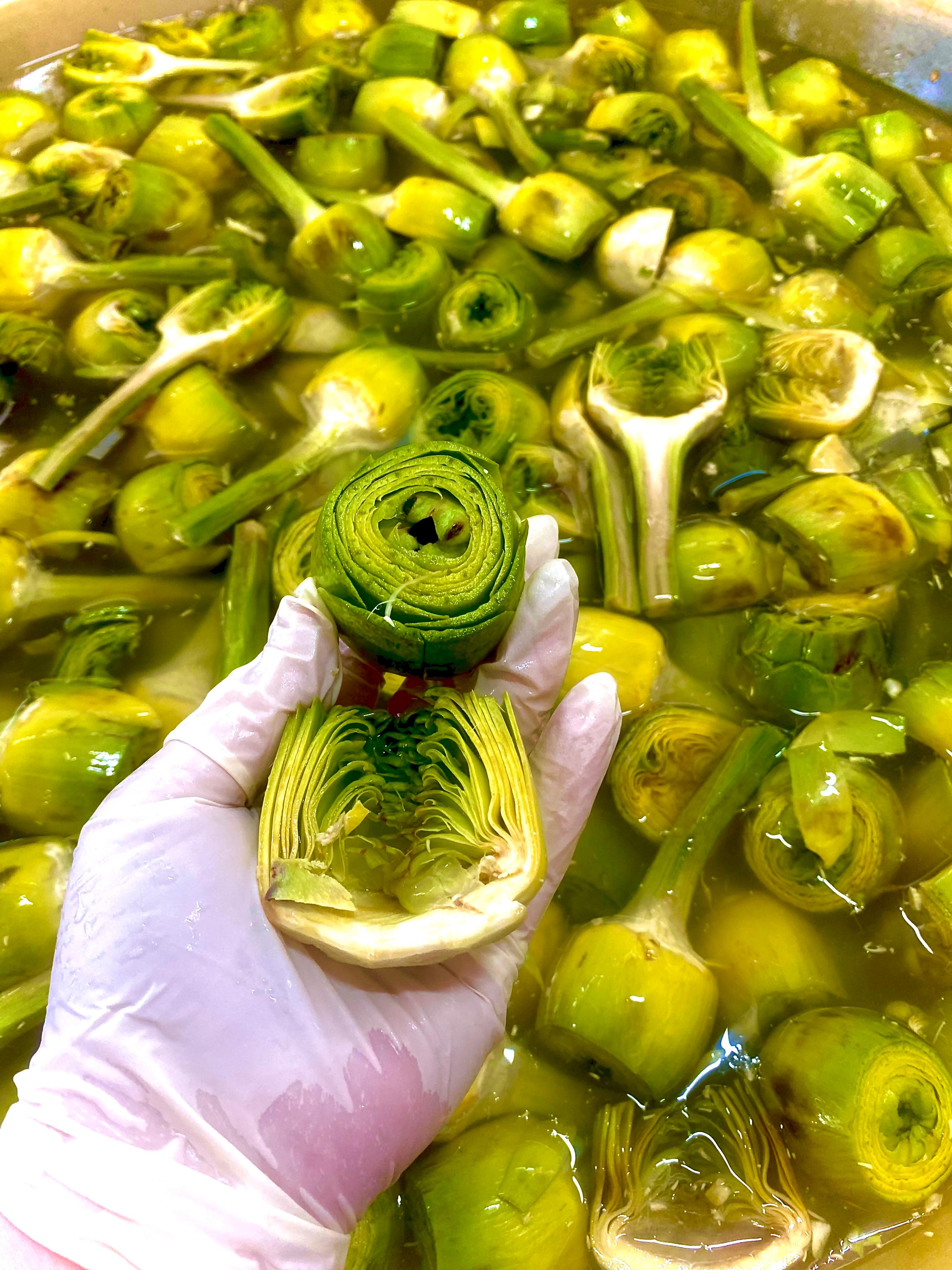 Günlük Temizlenmiş Sapsız Yarma Bebek Enginar