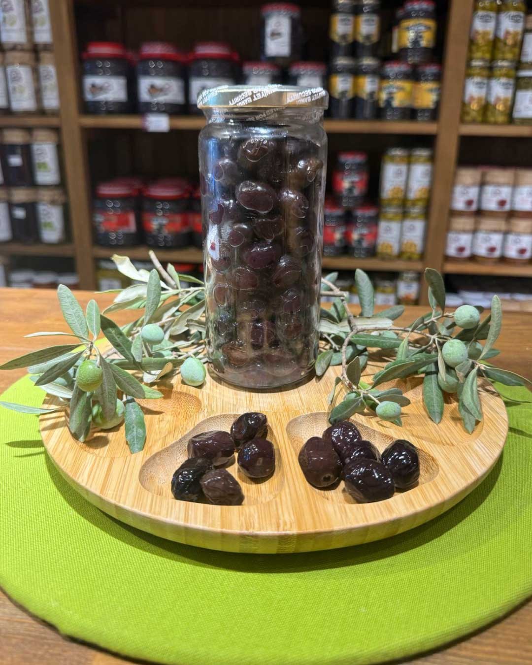 300 Gr Orta Boy Sele Zeytin