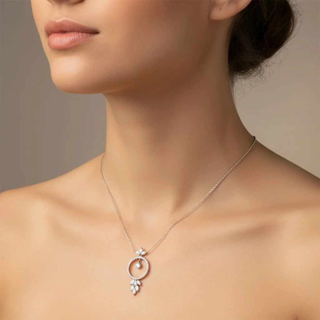 Украшение: 1,1 карата бриллианта Колье