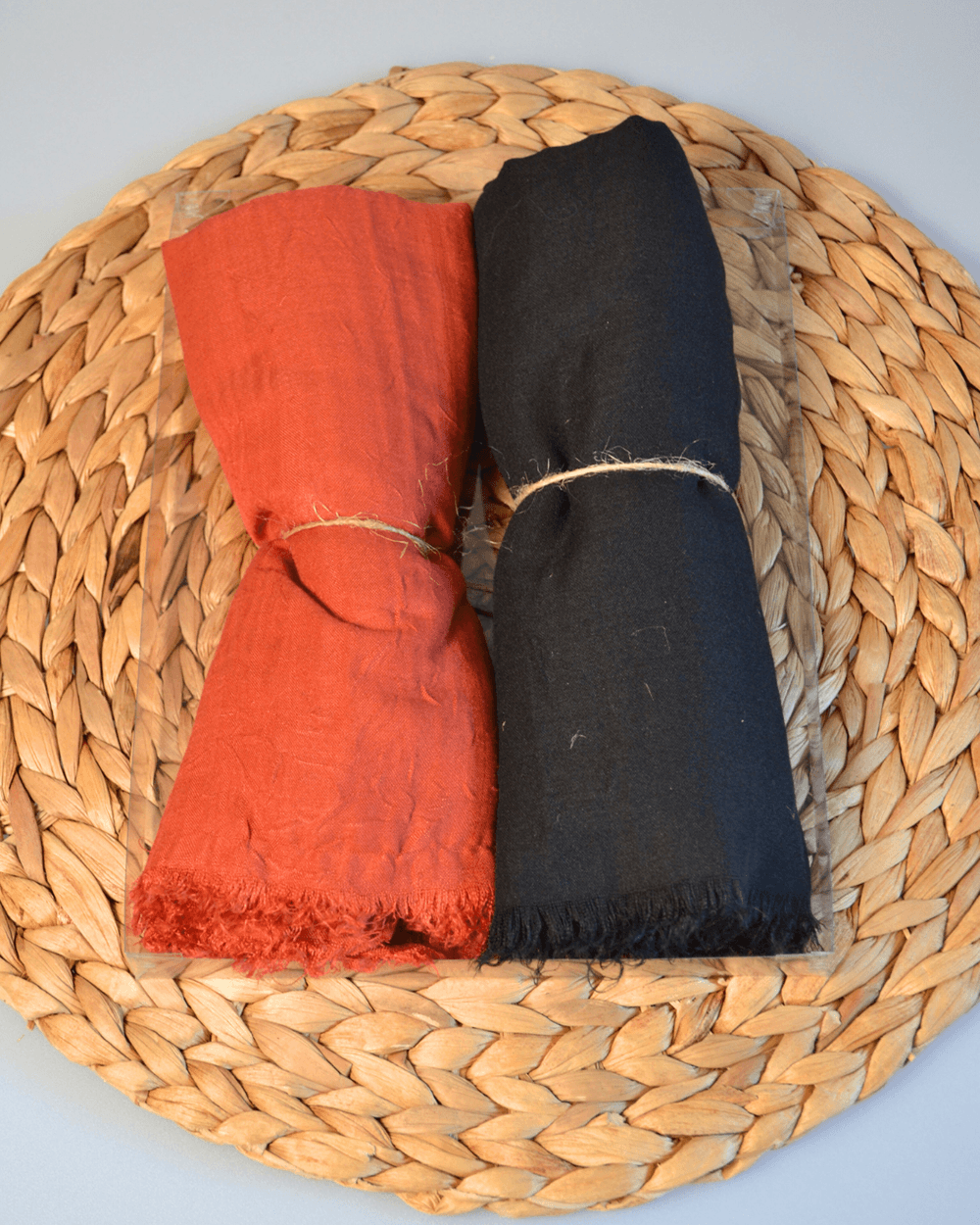 Bambu Kraş Şal 2’li Set Siyah/ Kiremit– 75x210 cm | Nefes Alabilir; Terletmez; Tok Duruşlu Mevsimlik Kumaş