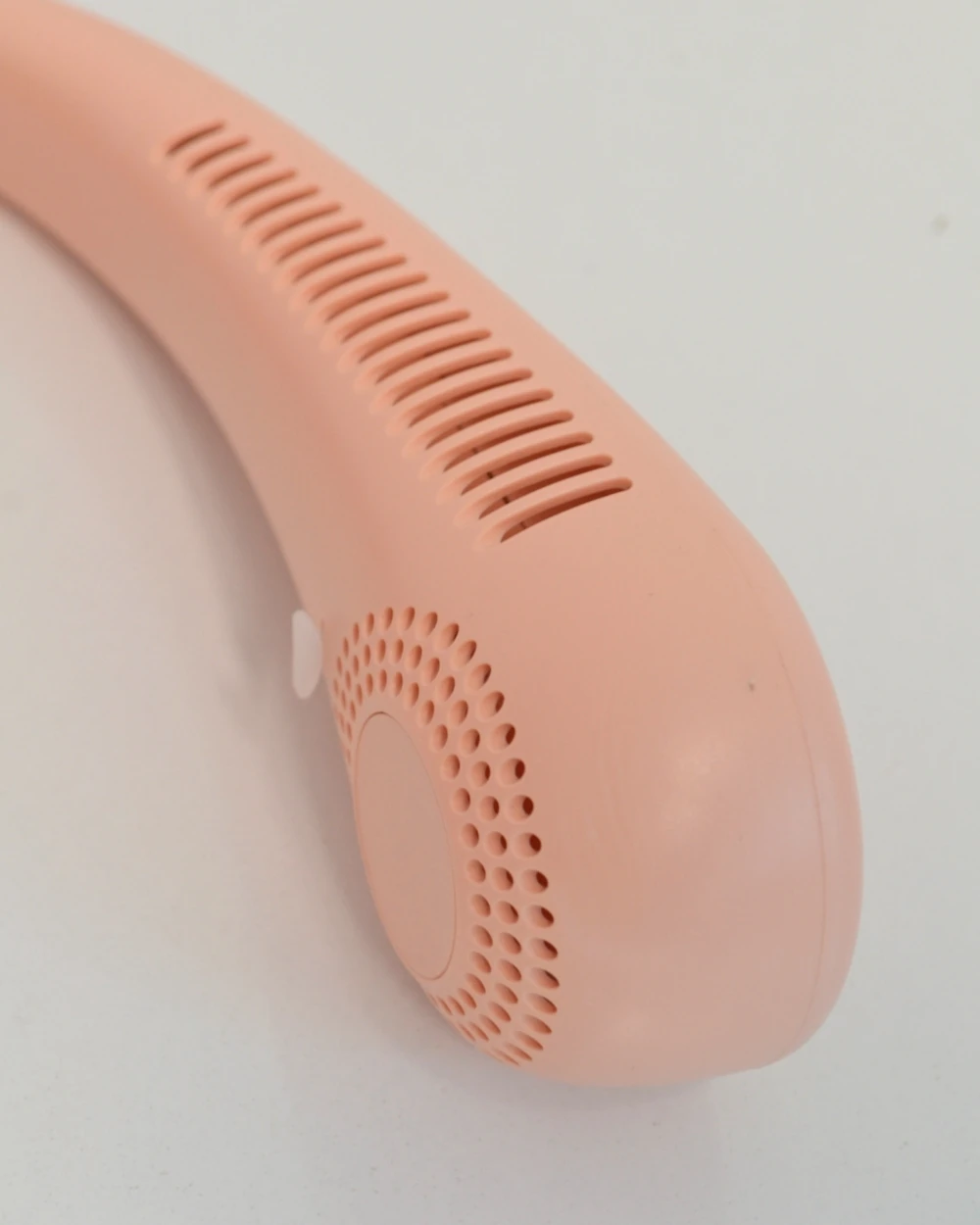 Boyun Fanı Hac ve Umre Uyumlu Taşınabilir Şarjlı – Sessiz, Hafif, 3 Kademeli Serinletici Yaz Fanı