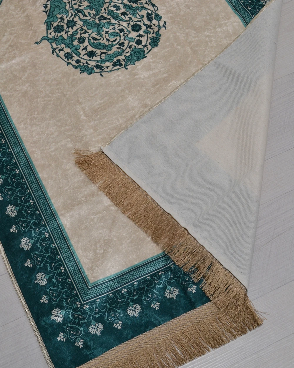 Pratik ve Taşınabilir İpek Dokulu Mihrap Desenli Çantalı Seccade Turkuaz