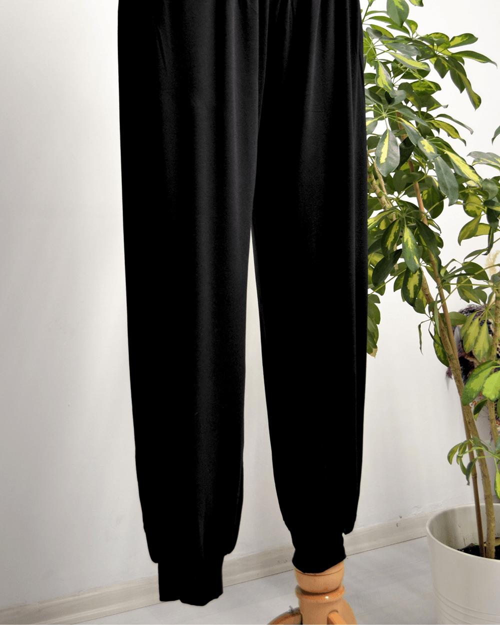 Kadın Siyah Penye Pantolon | S-4XL | Tesettür Rahat Kesim | Günlük & Umre Kıyafeti