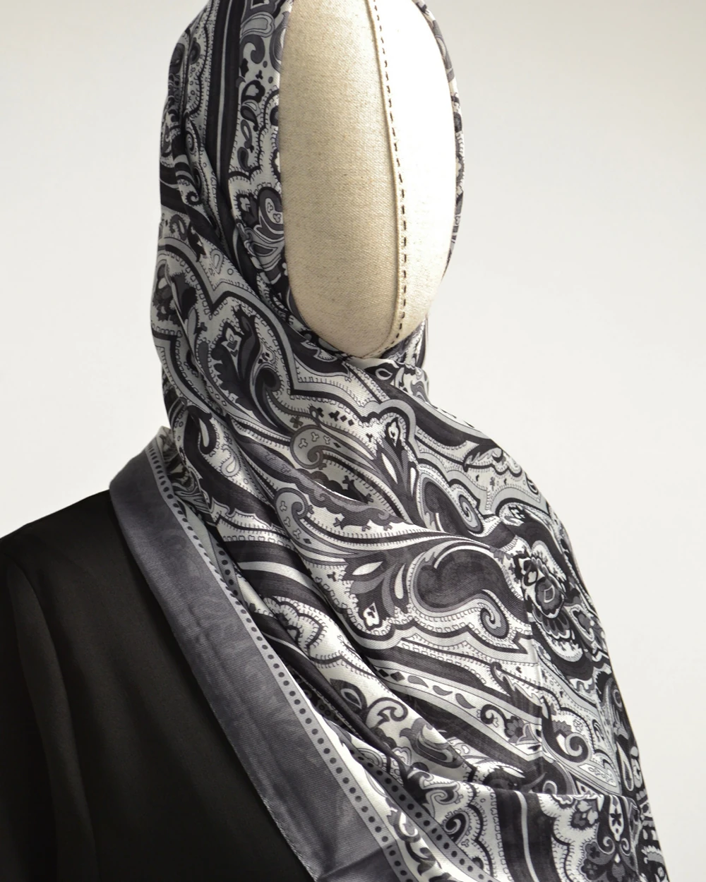 Etnik Desenli Pamuklu Şal Gri