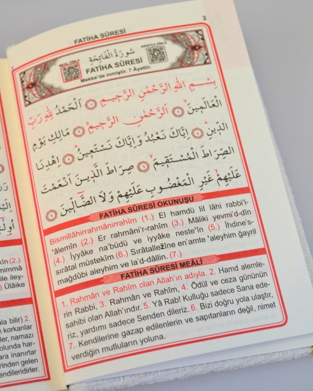 Pleksi Süslemeli Yasinli Kuran-ı Kerim Seti Beyaz