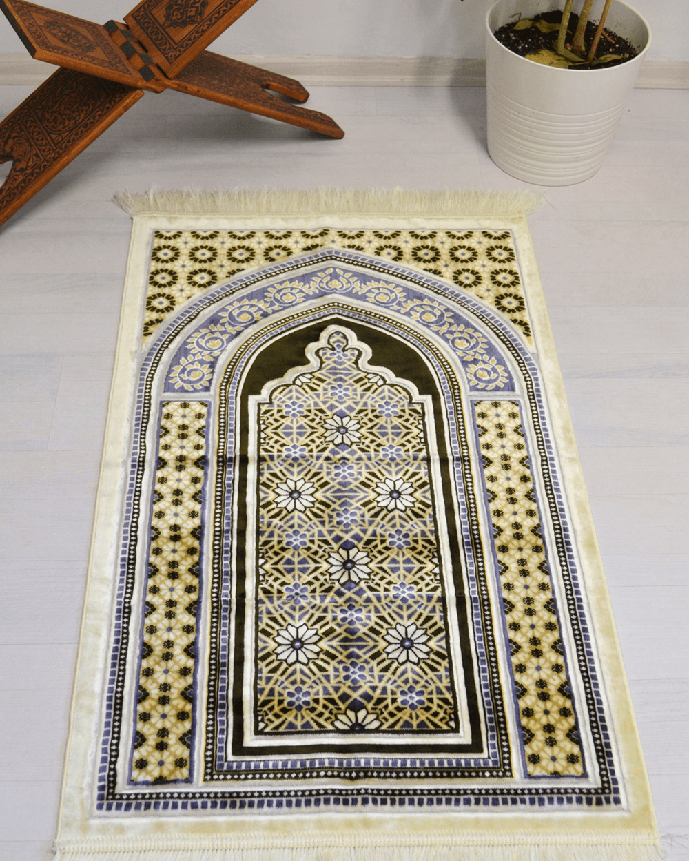 Lüks Kadife Seccade - 70x110 cm - Kalın Yumuşak Doku-Mihrap Desen Haki