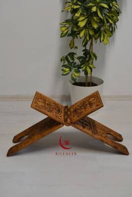 Kur’an-ı Kerim Rahlesi Selçuklu Desenli Model 2– Büyük Boy (18X65cm) Oyma İşçilikli