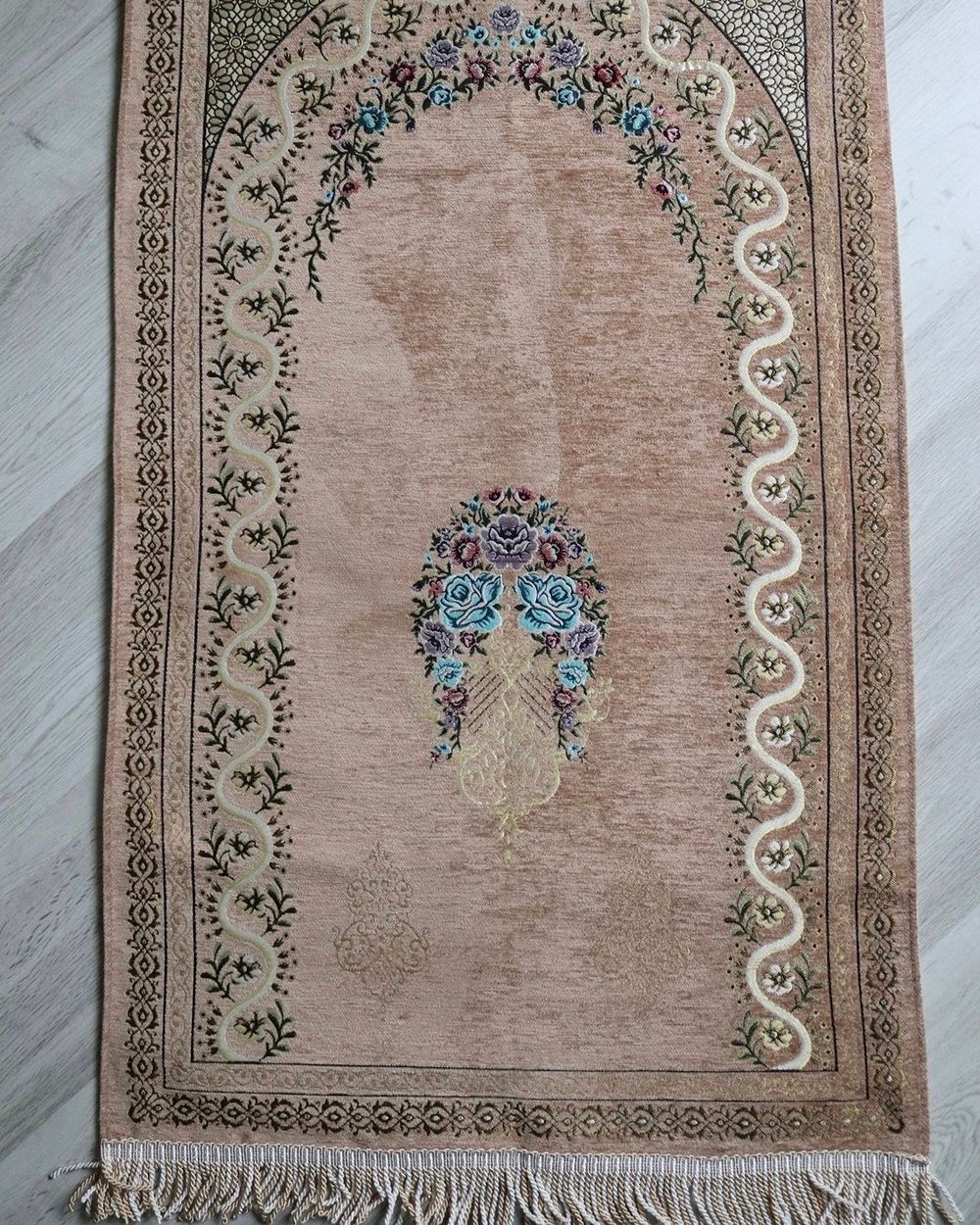 Çeyizlik Hediyelik Astarlı Seccade Bej