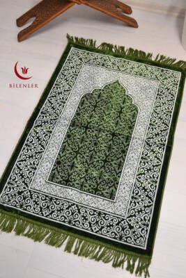 Kadife Seccade - 70x110 cm  - Yumuşak ve Konforlu Yeşil