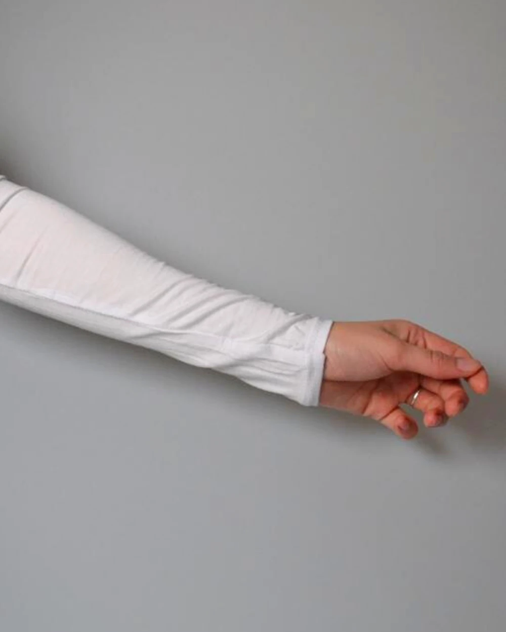 Pratik Tesettür Kolluk Penye Namaz Kolluğu Beyaz