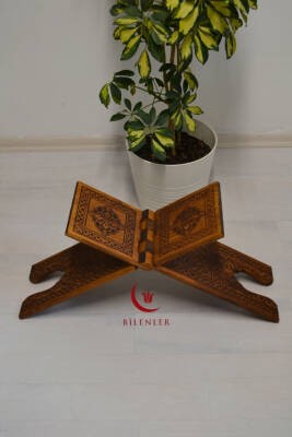 Kur’an-ı Kerim Rahlesi Selçuklu Desenli– Büyük Boy (18X65cm) Yakma İşçilikli