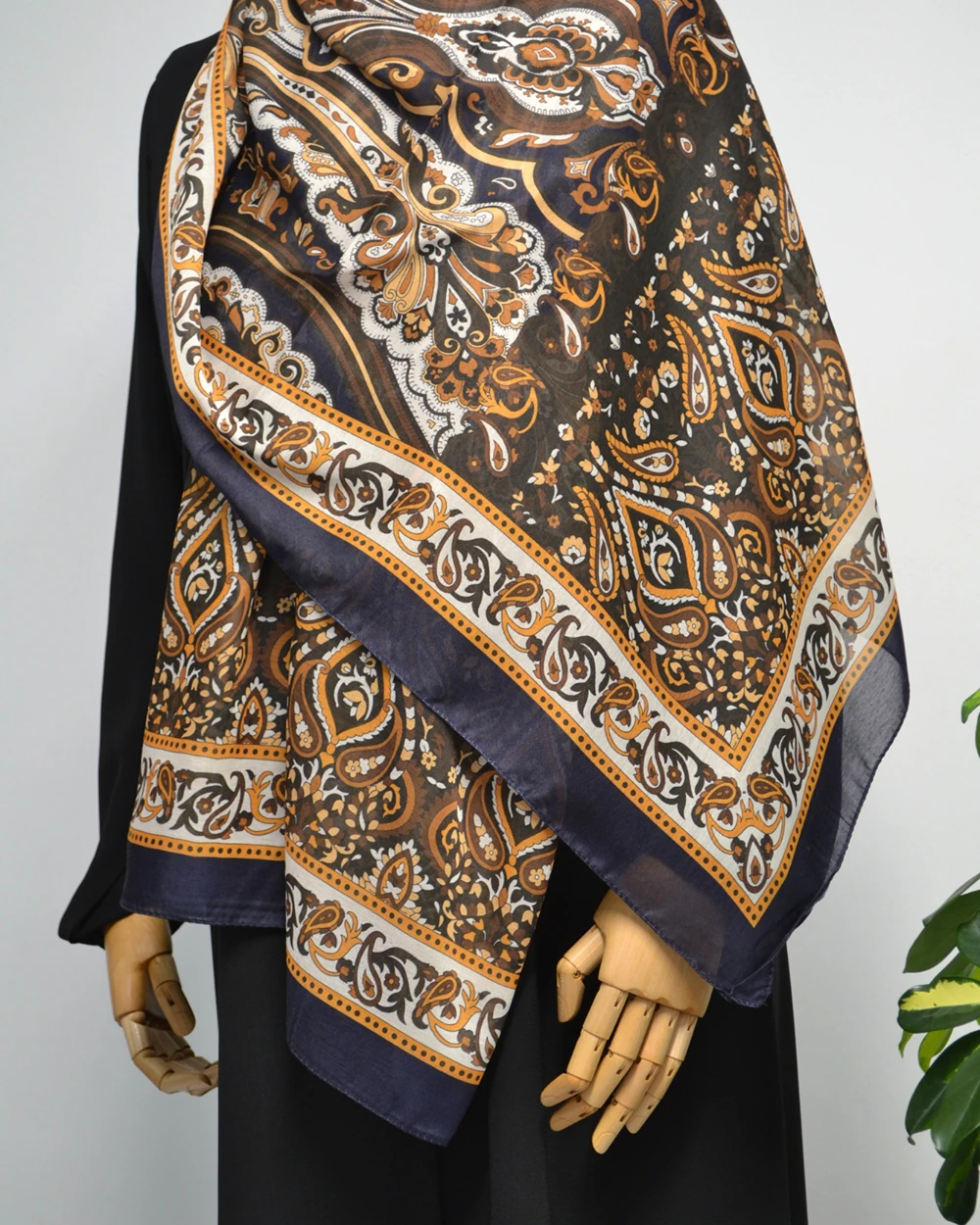 Etnik Desenli Pamuklu Şal Lacivert
