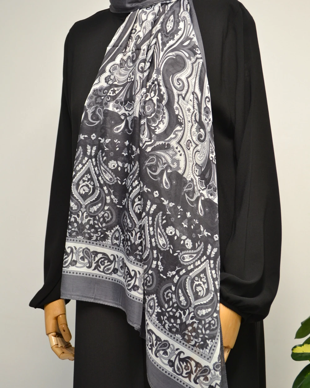 Etnik Desenli Pamuklu Şal Gri