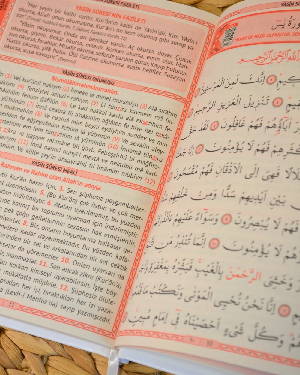 Kişiye Özel İsim Baskılı Ciltli Yasin Kitabı 80 Sayfa Orta Boy -Tül Keseli İnci Tesbihli Mevlüt ve Hatim Hediyesi