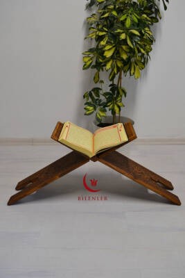 Kur’an-ı Kerim Rahlesi Selçuklu Desenli– Büyük Boy (18X65cm) Yakma İşçilikli